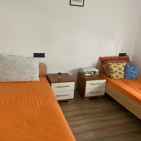 Apartment Gea *